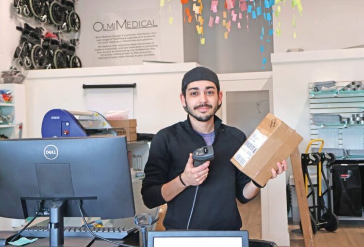 Worker scanning package