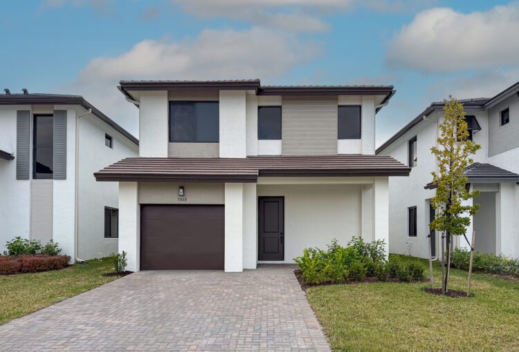 Balboa Quick Move-In by CC Homes